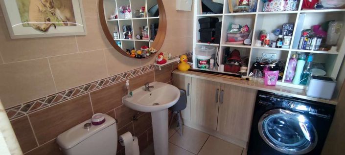 Image No.13-3 Bed Townhouse for sale