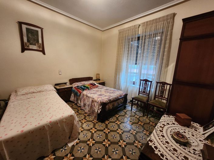 Image No.27-4 Bed Townhouse for sale