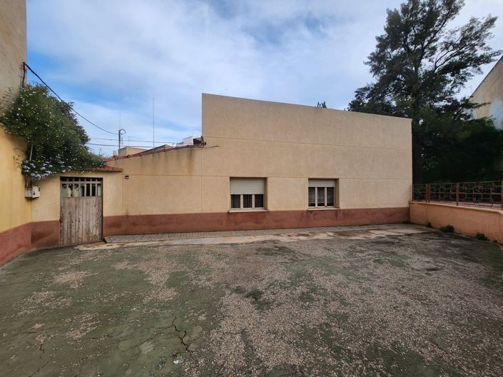 Image No.3-4 Bed Townhouse for sale