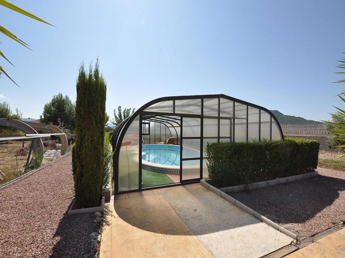 Image No.11-8 Bed Villa for sale