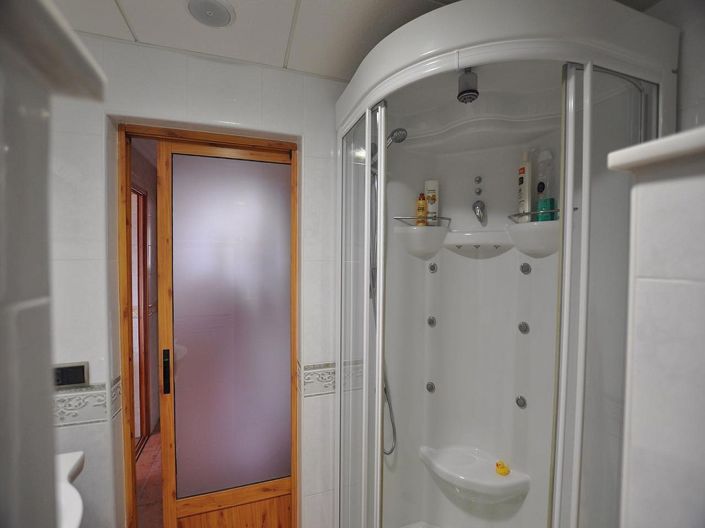 Image No.22-8 Bed Villa for sale