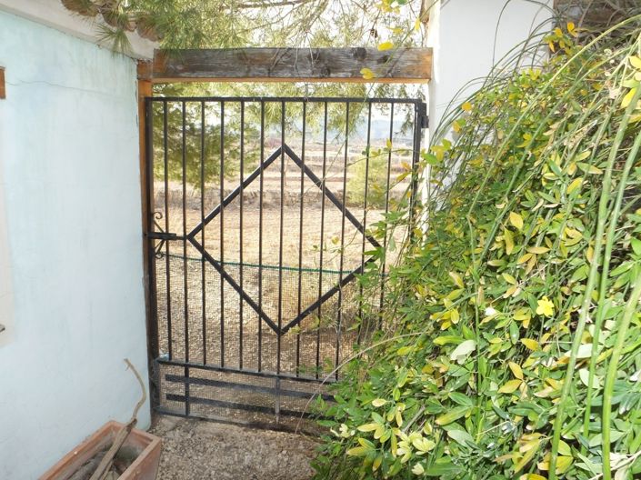 Image No.31-3 Bed Townhouse for sale