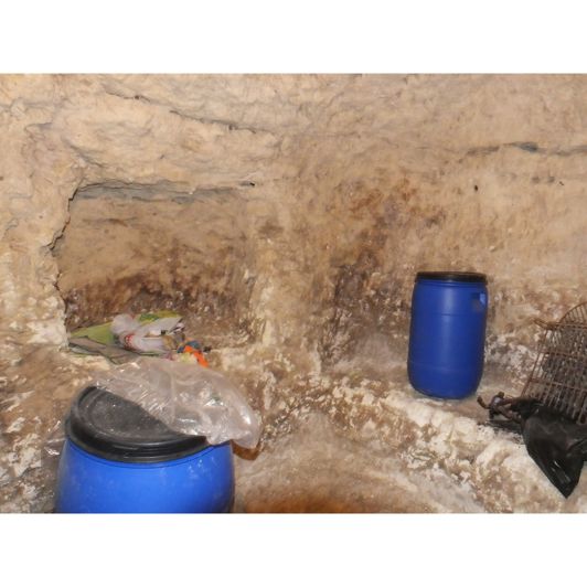 Image No.12-2 Bed House for sale