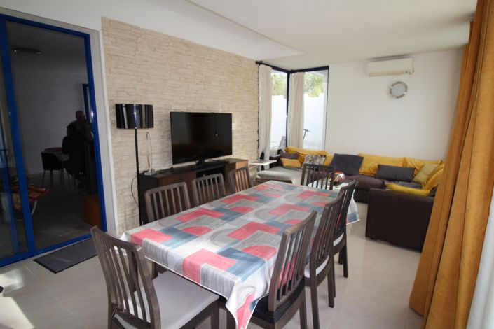 Image No.19-4 Bed Villa for sale