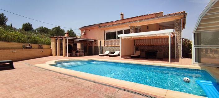 Image No.5-3 Bed Villa for sale