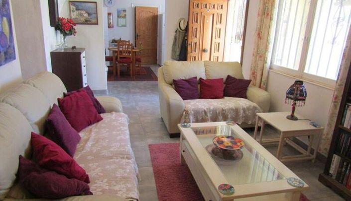 Image No.16-3 Bed House for sale