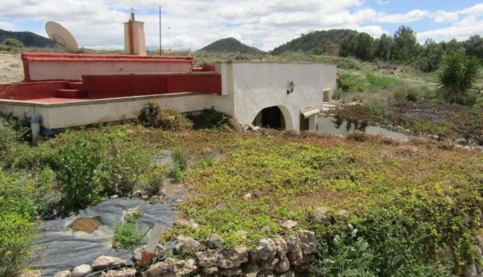 Image No.7-3 Bed House for sale