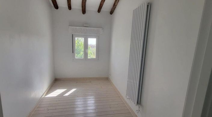 Image No.8-7 Bed Country House for sale