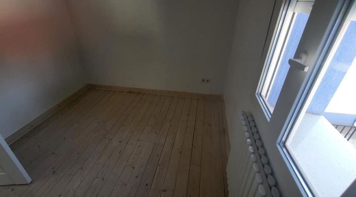 Image No.9-7 Bed Country House for sale