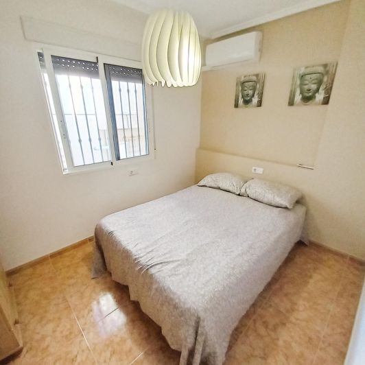 Image No.12-2 Bed Townhouse for sale