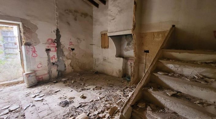 Image No.16-Country House for sale