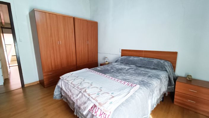 Image No.22-3 Bed Townhouse for sale