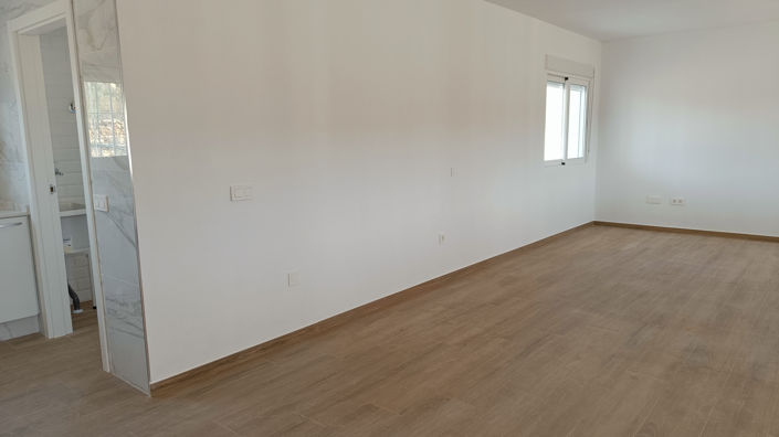 Image No.15-3 Bed Villa for sale