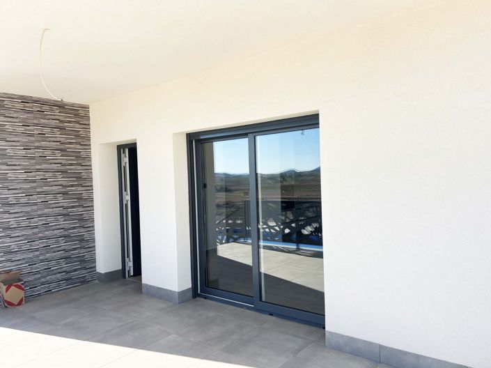 Image No.10-3 Bed Villa for sale