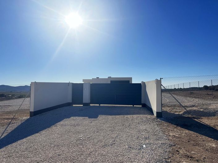 Image No.31-3 Bed Villa for sale