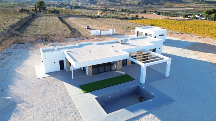 Image No.2-3 Bed Villa for sale