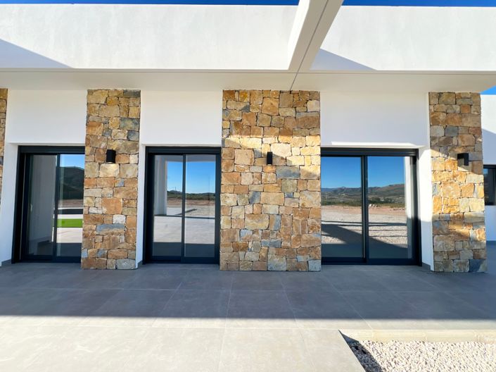 Image No.7-3 Bed Villa for sale