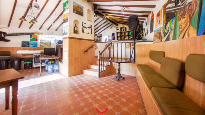 Image No.19-6 Bed Villa for sale