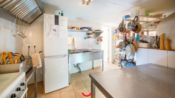 Image No.23-6 Bed Villa for sale