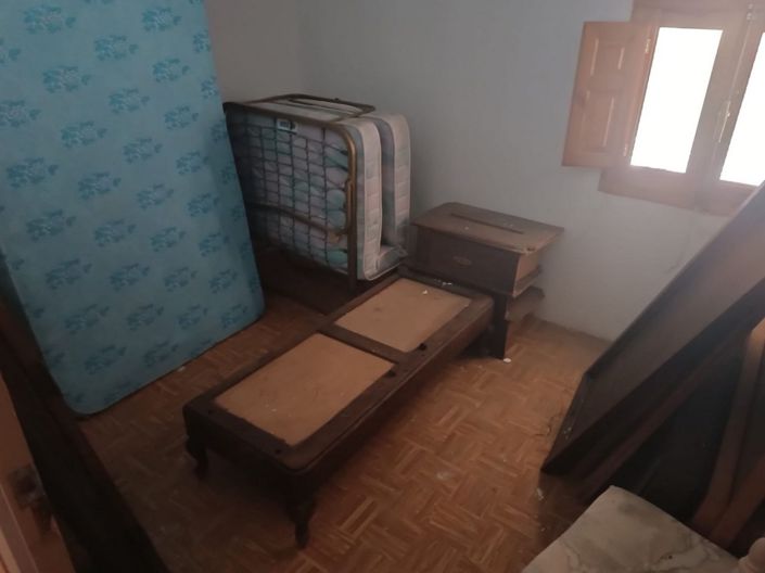 Image No.14-6 Bed Country House for sale