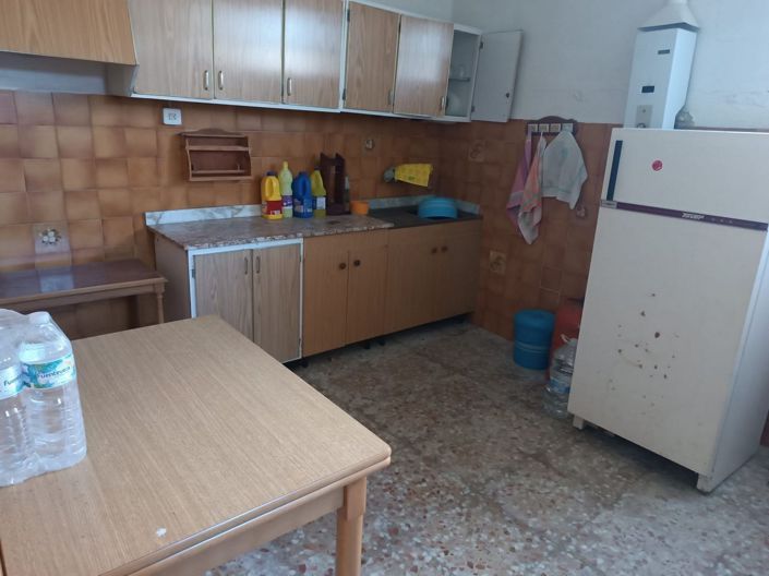 Image No.17-6 Bed Country House for sale