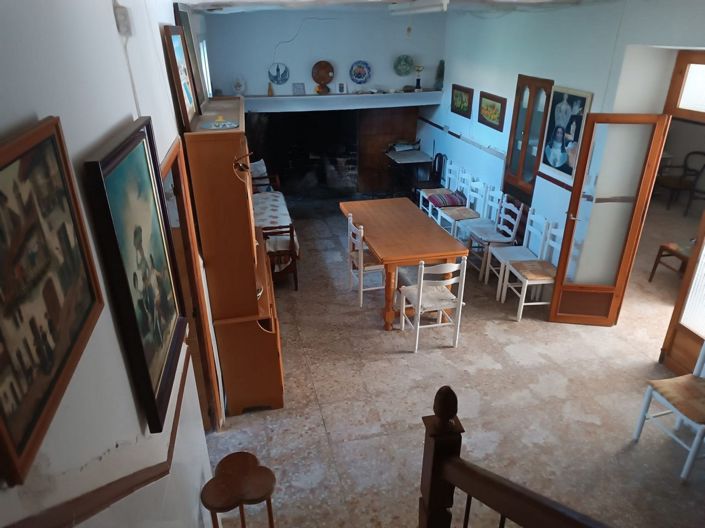 Image No.19-6 Bed Country House for sale