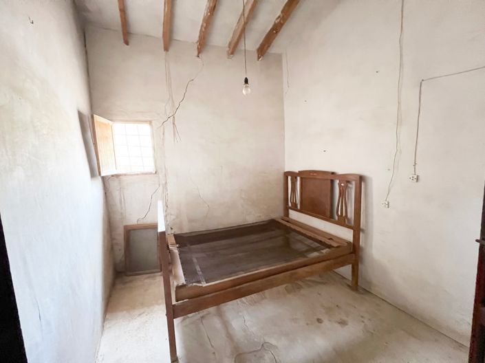 Image No.15-5 Bed Townhouse for sale