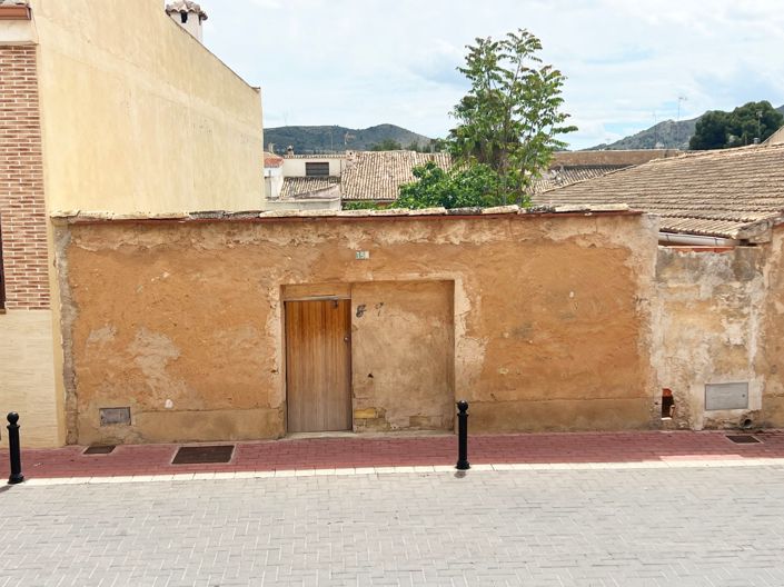 Image No.35-5 Bed Townhouse for sale