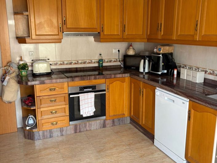 Image No.6-4 Bed Townhouse for sale