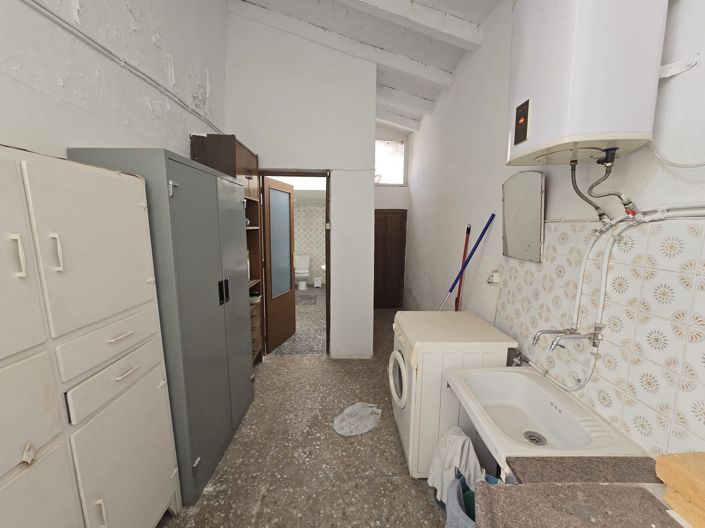 Image No.12-3 Bed Townhouse for sale