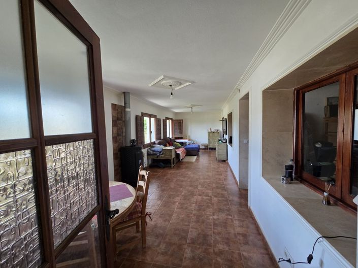 Image No.20-6 Bed Villa for sale