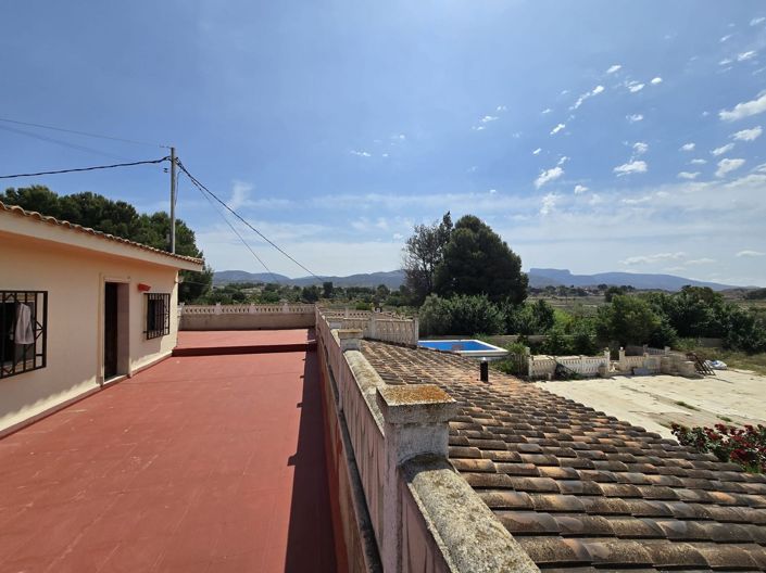 Image No.35-6 Bed Villa for sale