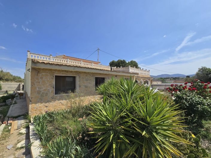 Image No.4-6 Bed Villa for sale