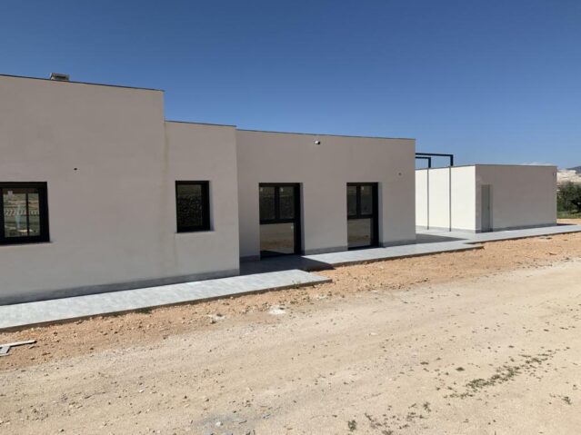 Image No.3-3 Bed Villa for sale