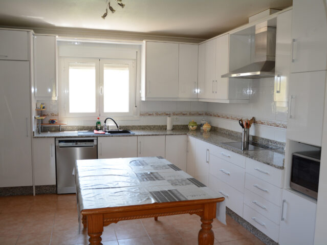 Image No.7-3 Bed Villa for sale