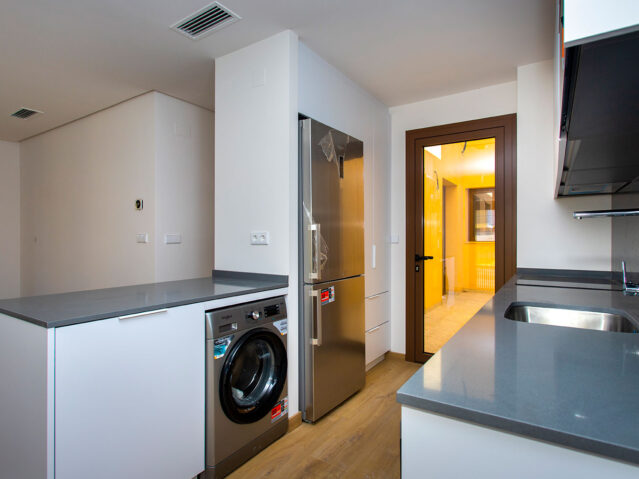 Image No.12-3 Bed Apartment for sale