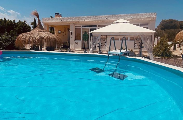 Image No.1-4 Bed Villa for sale