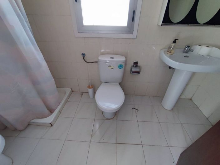 Image No.11-6 Bed Country House for sale