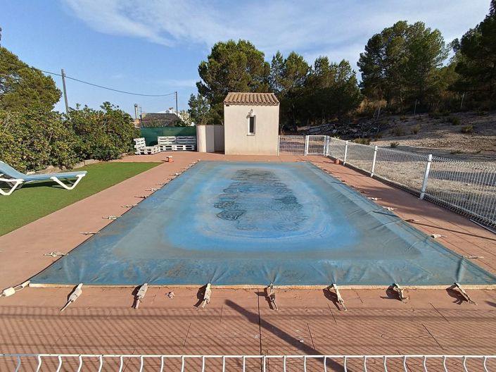 Image No.2-3 Bed Villa for sale