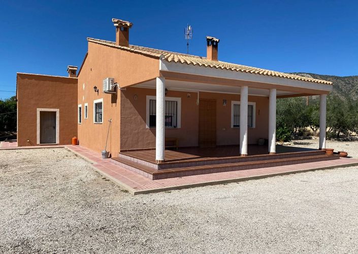 Image No.1-3 Bed Villa for sale