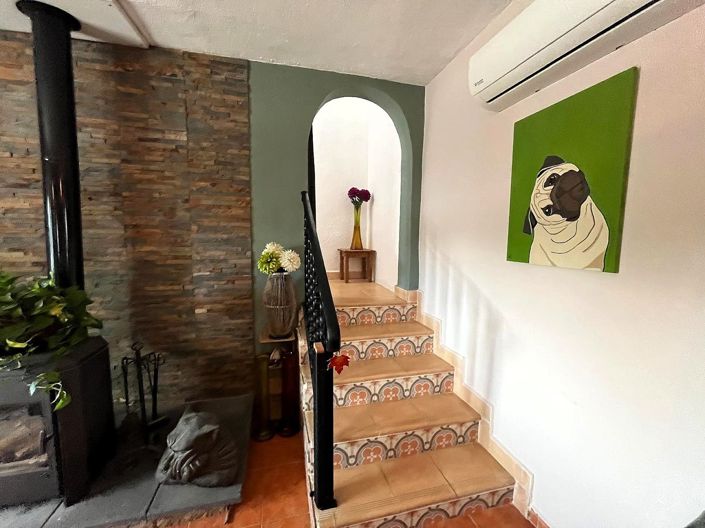 Image No.17-3 Bed Country House for sale