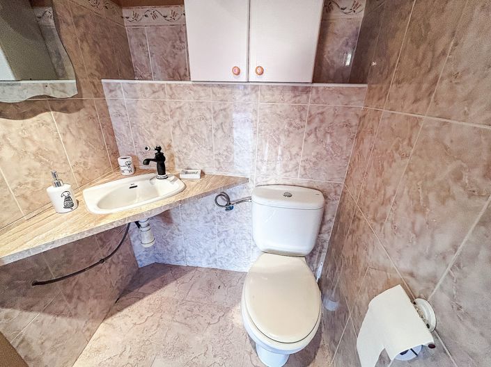 Image No.11-3 Bed Villa for sale