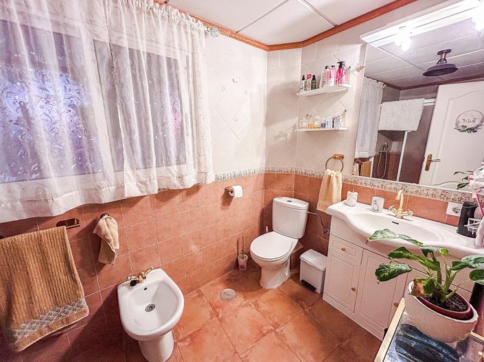 Image No.25-3 Bed Villa for sale