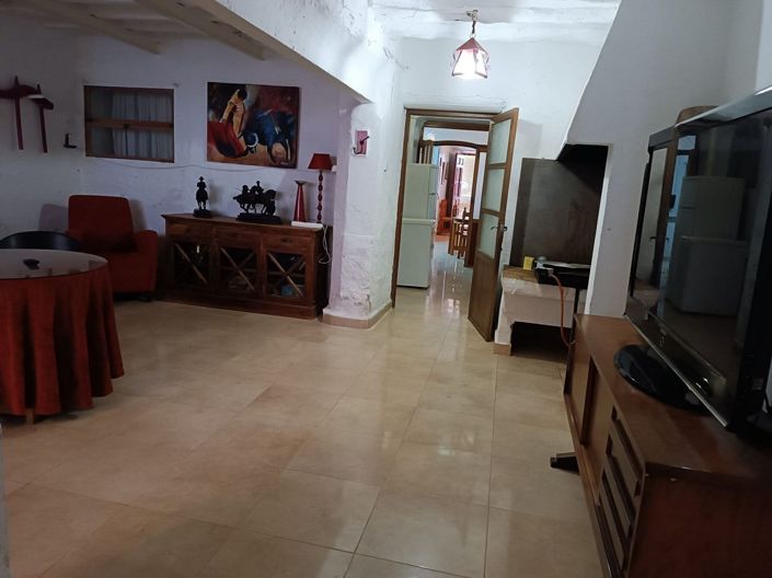 Image No.10-Maison de campagne de 6 chambres à vendre à Alicante