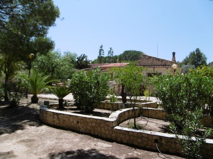 Image No.18-5 Bed Villa for sale