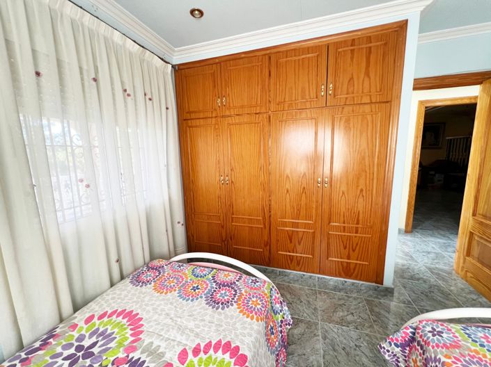 Image No.35-4 Bed Villa for sale