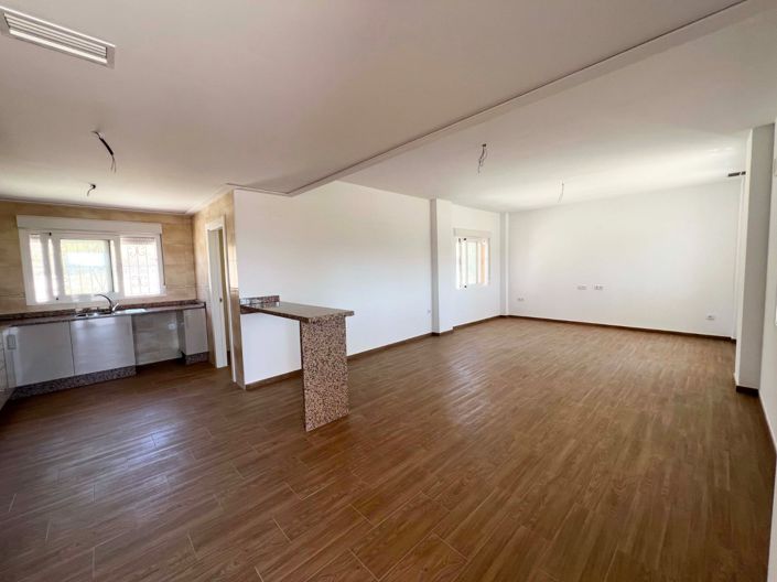 Image No.12-3 Bed Villa for sale