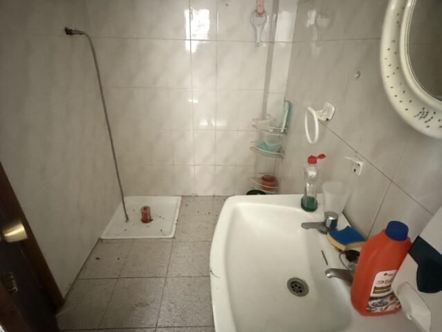 Image No.19-3 Bed Townhouse for sale