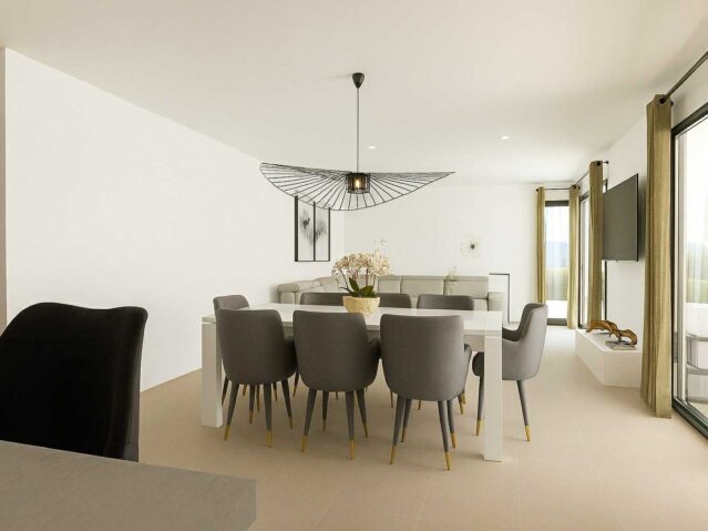 Image No.4-3 Bed Villa for sale