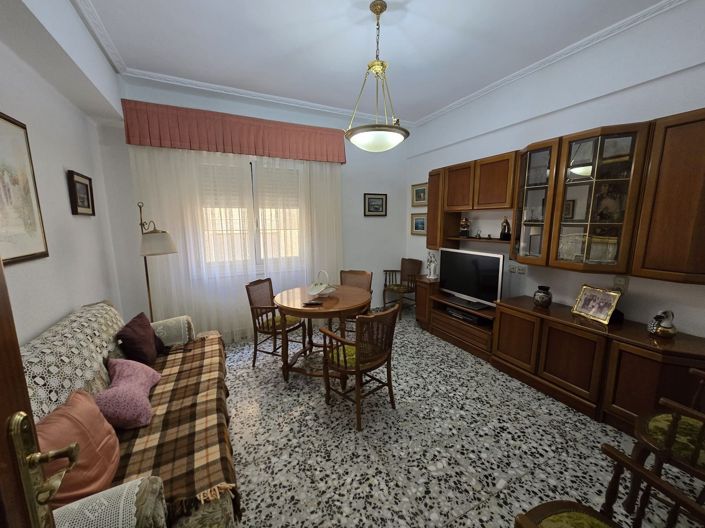 Image No.5-4 Bed Apartment for sale